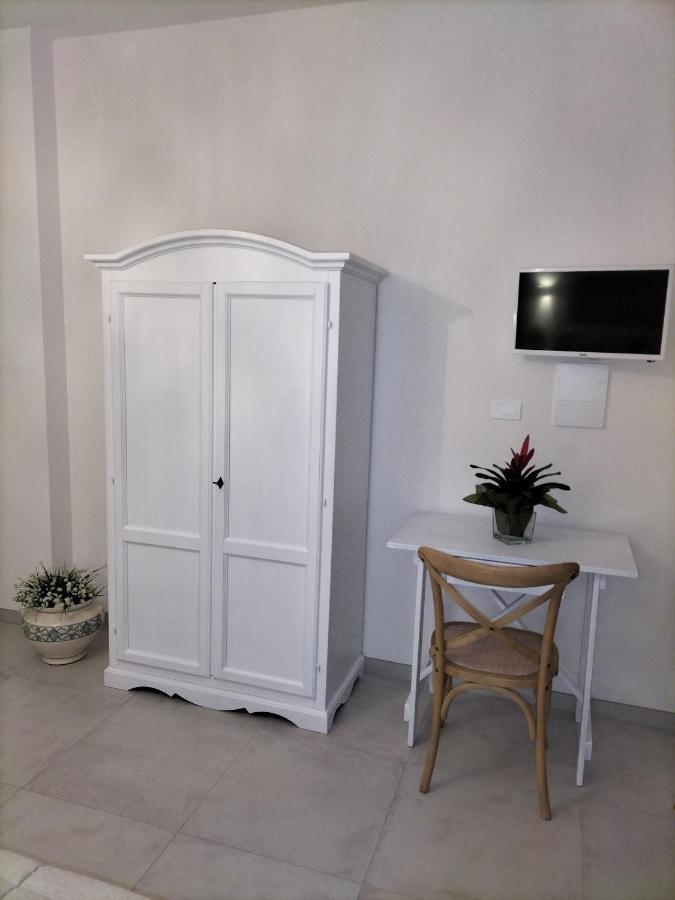 Narducci 3*